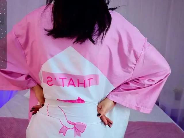 Freechat CoralineJones on BongaCams