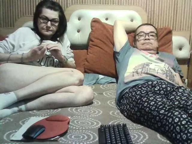 Freechat coupleofcoolx on BongaCams