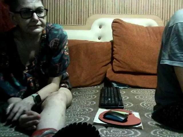 Freechat coupleofcoolx on BongaCams