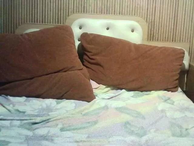 Freechat coupleofcoolx on BongaCams