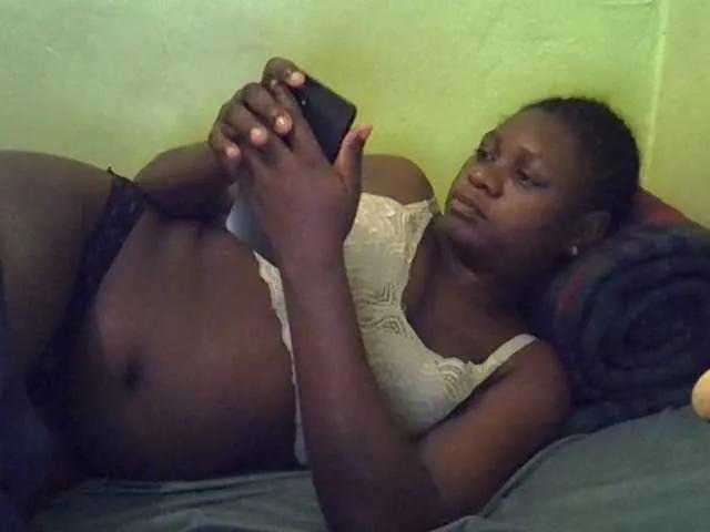 BongaCams CUTE-LIZ is Freechat CUTE-LIZ — seeing your cock