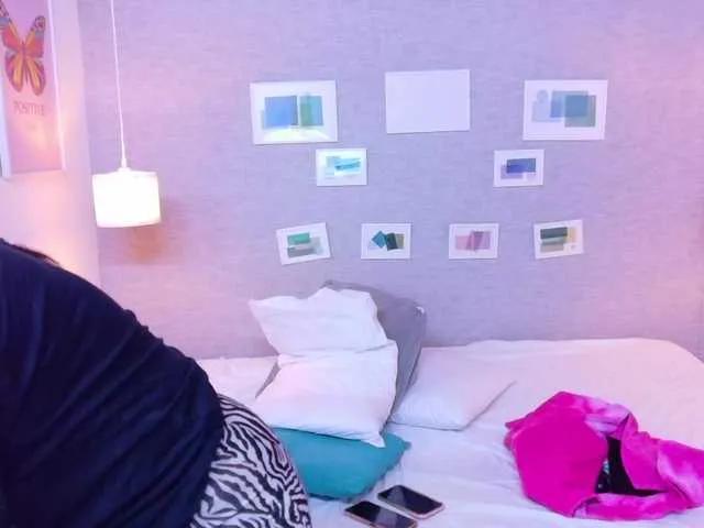 Offline DANAABROWN on BongaCams