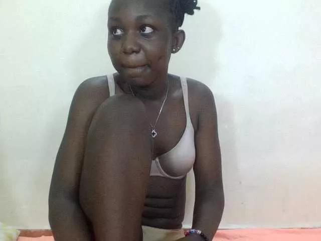 Freechat Darkberry4 on BongaCams