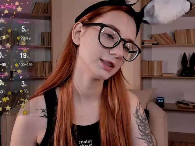 Offline DarkLola on BongaCams