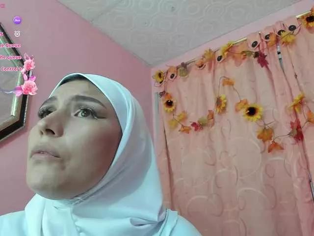 Offline DarshaKhemu on BongaCams