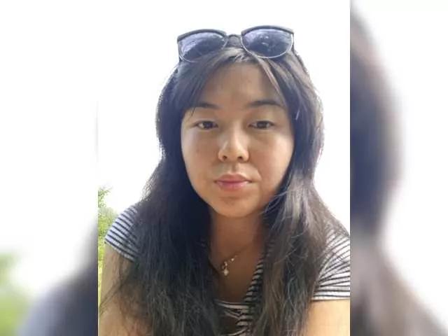 dasha922 on BongaCams