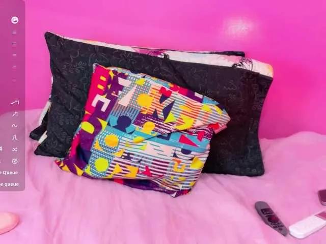 Offline drooling4daddy on BongaCams