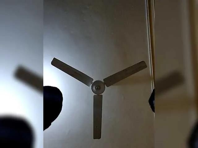 Offline Ebbonyrakael on BongaCams