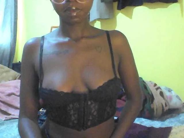Freechat Ebonymuse on BongaCams