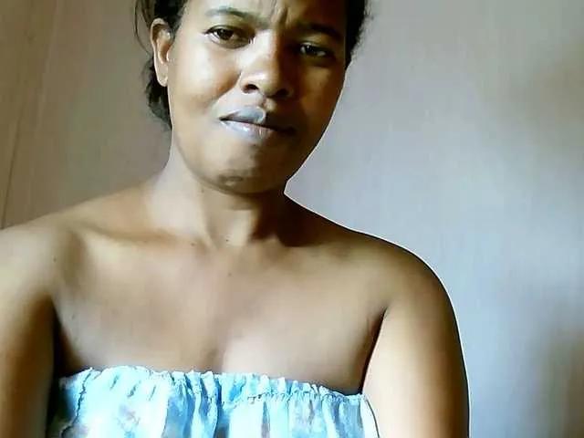 Freechat Edwiga on BongaCams