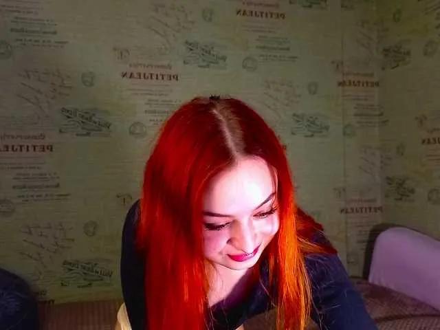 Freechat emiless on BongaCams