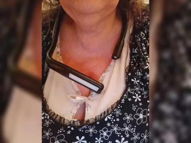 EmpressLady on BongaCams