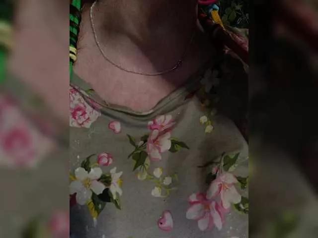 EmpressLady on BongaCams