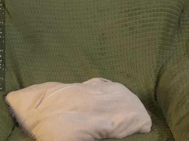 Offline eva-golden on BongaCams