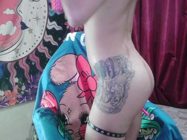 Freechat EvilNikki on BongaCams