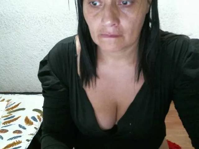 Freechat fierywoman on BongaCams