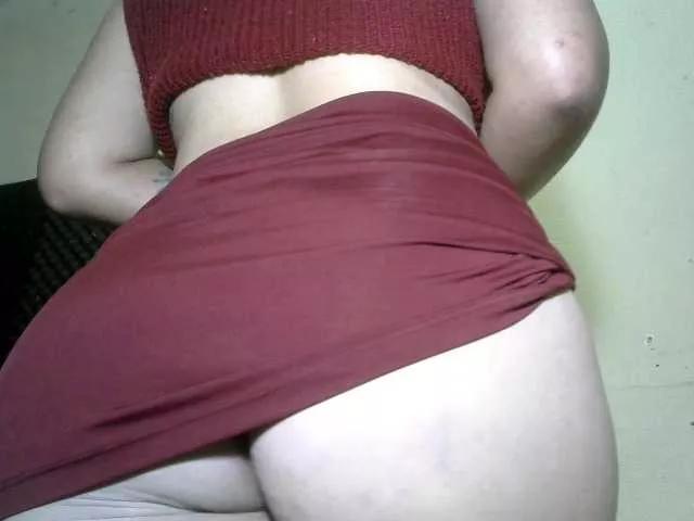 Offline flordodeserto on BongaCams