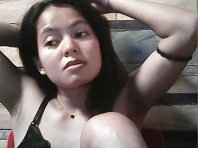 Offline flowerhairypinay on BongaCams