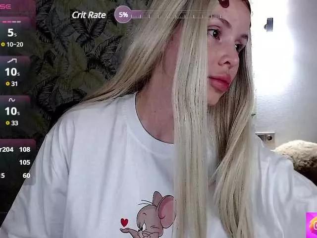 Foxymoxy19 on BongaCams