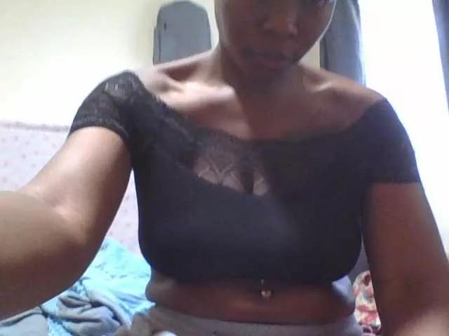 goddess-soriyah on BongaCams