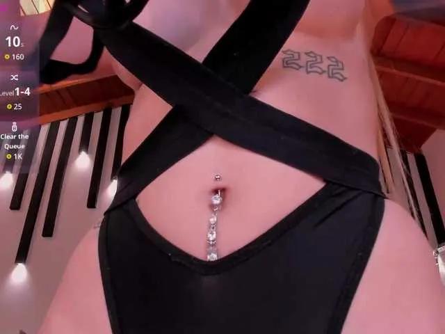 Freechat HannaConnor on BongaCams