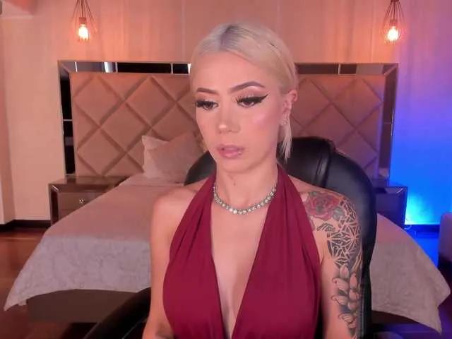 Freechat HannaConnor on BongaCams