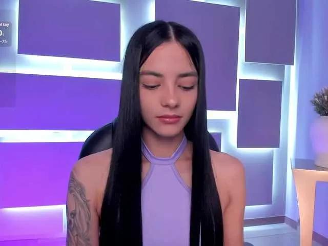 HannahJames on BongaCams 