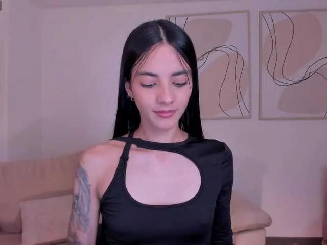 HannahJames on BongaCams 