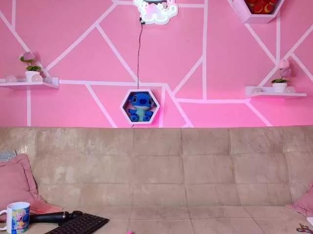 Offline HannaLee on BongaCams