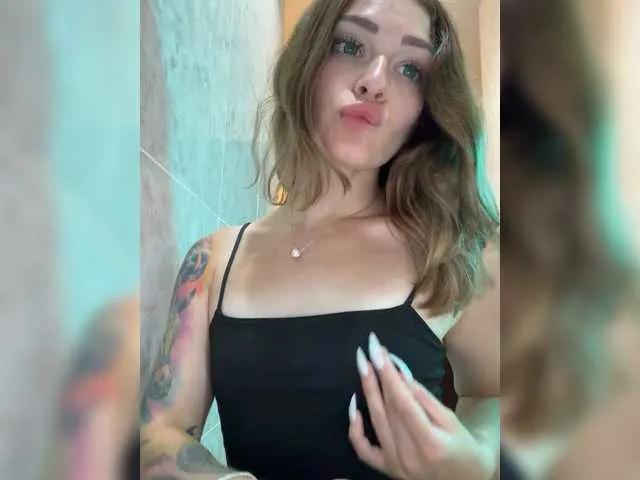 Offline harleyquinn9 on BongaCams