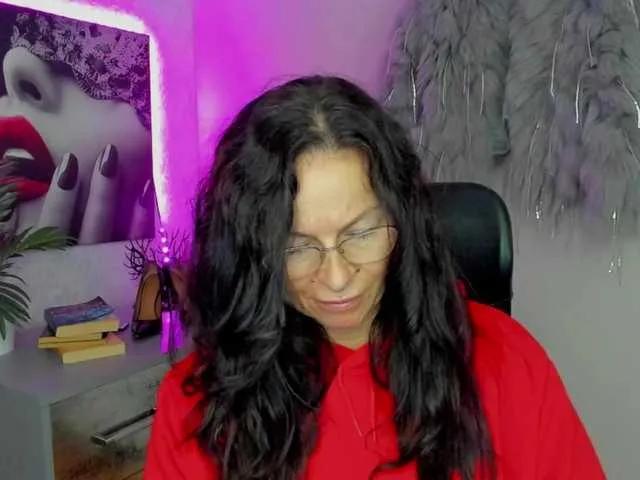 HelenSHOW1 on BongaCams 