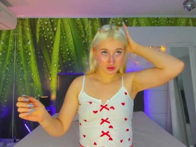 HollyTaillor on BongaCams