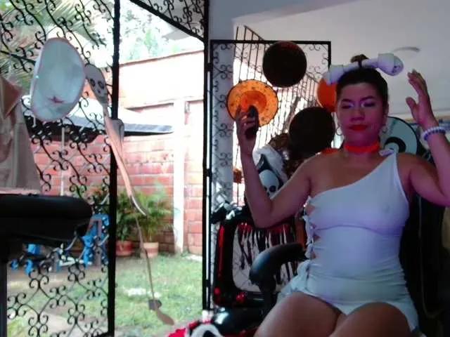 Offline hot-sexy-bunny on BongaCams