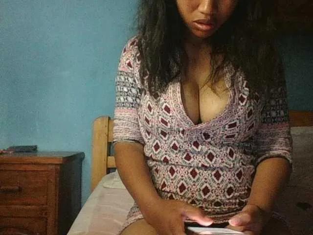 Offline HoTGirlie on BongaCams