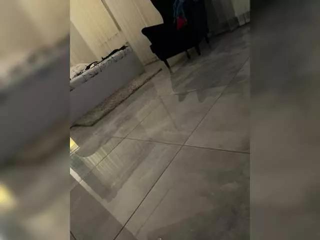 Offline Hotsuka on BongaCams