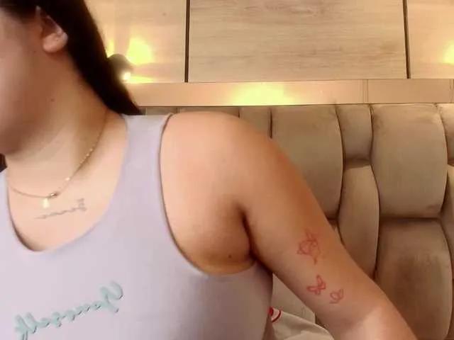 Freechat ImMou on BongaCams