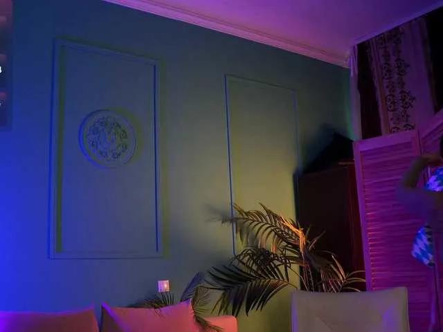 Freechat Inari-Okami on BongaCams