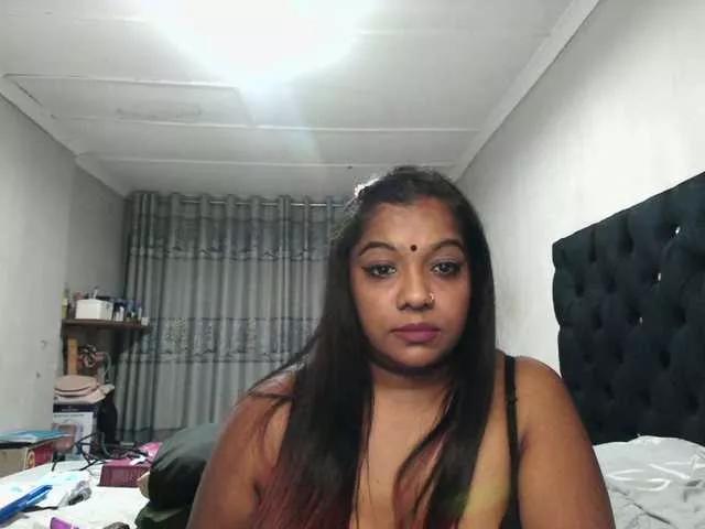 Offline Indianmayaxoxo on BongaCams