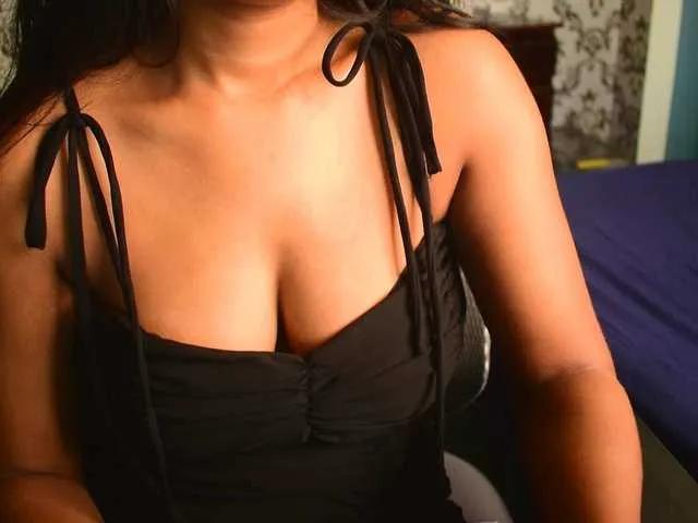 Offline indianpriya on BongaCams