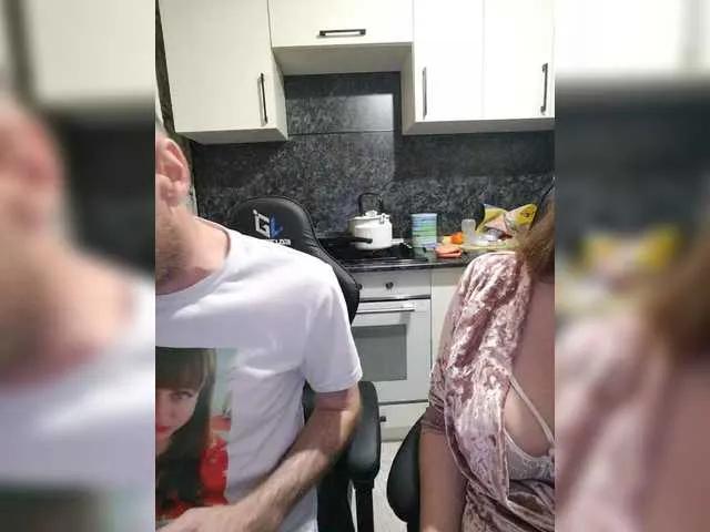 Freechat Innokentiy449 on BongaCams