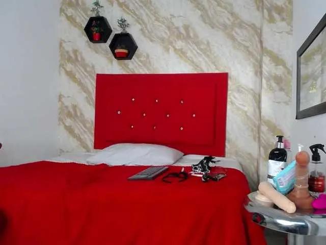 Offline Issa-love on BongaCams