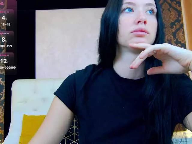 Offline Ivanna-Rose on BongaCams
