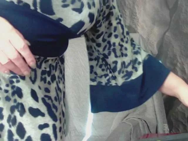 Offline IvettaShine on BongaCams