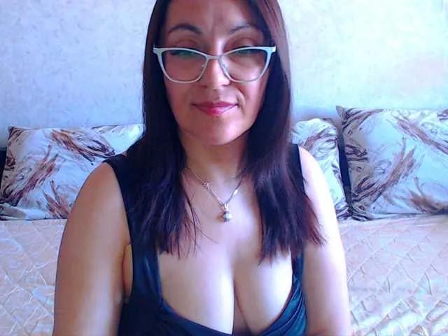 Freechat janettekitty on BongaCams