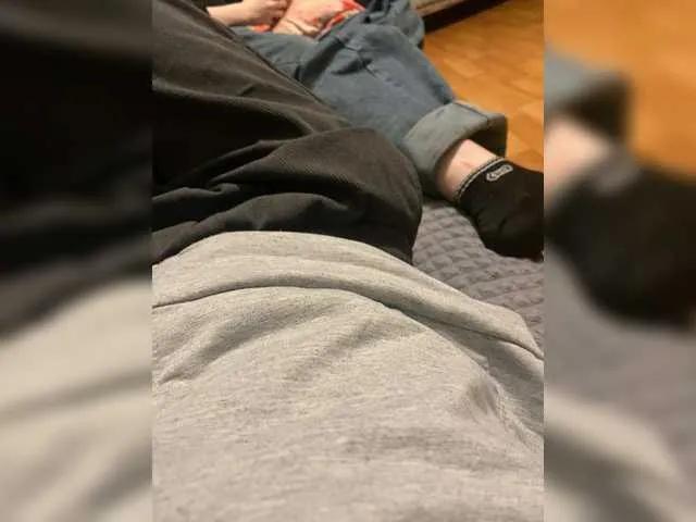 Offline jnjnjn2 on BongaCams