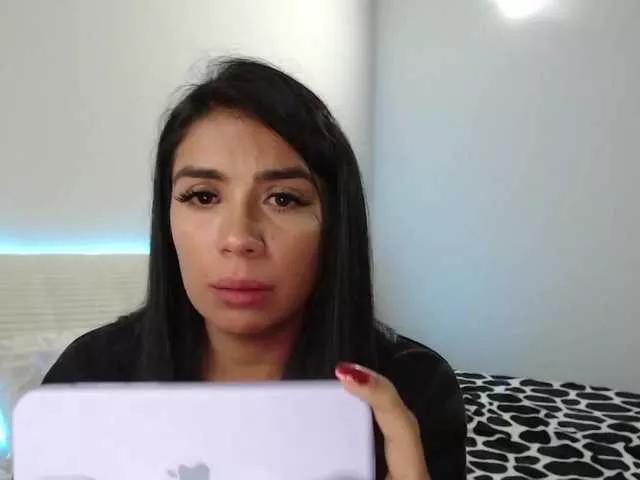 Offline juanita-fox on BongaCams