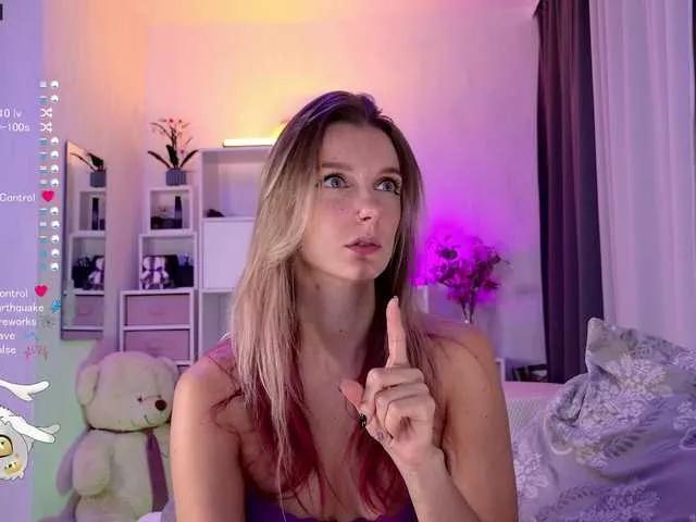 Karamelsw on BongaCams