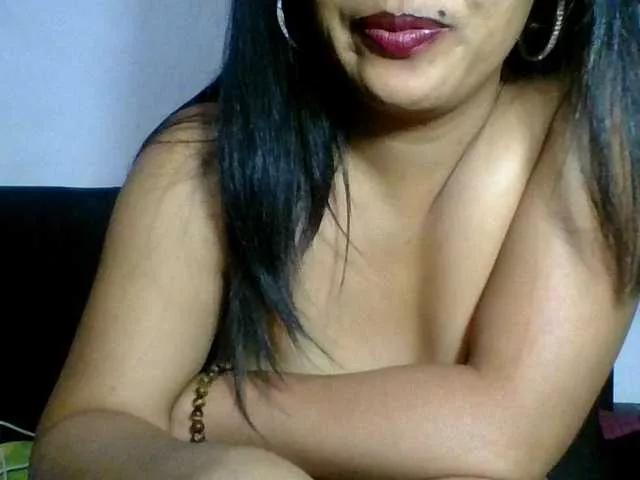 Offline Karenne on BongaCams