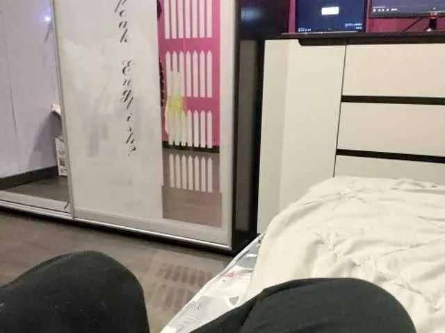 Karinasky — Freechat on BongaCams