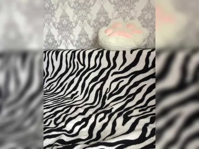 Freechat KathrineKit on BongaCams